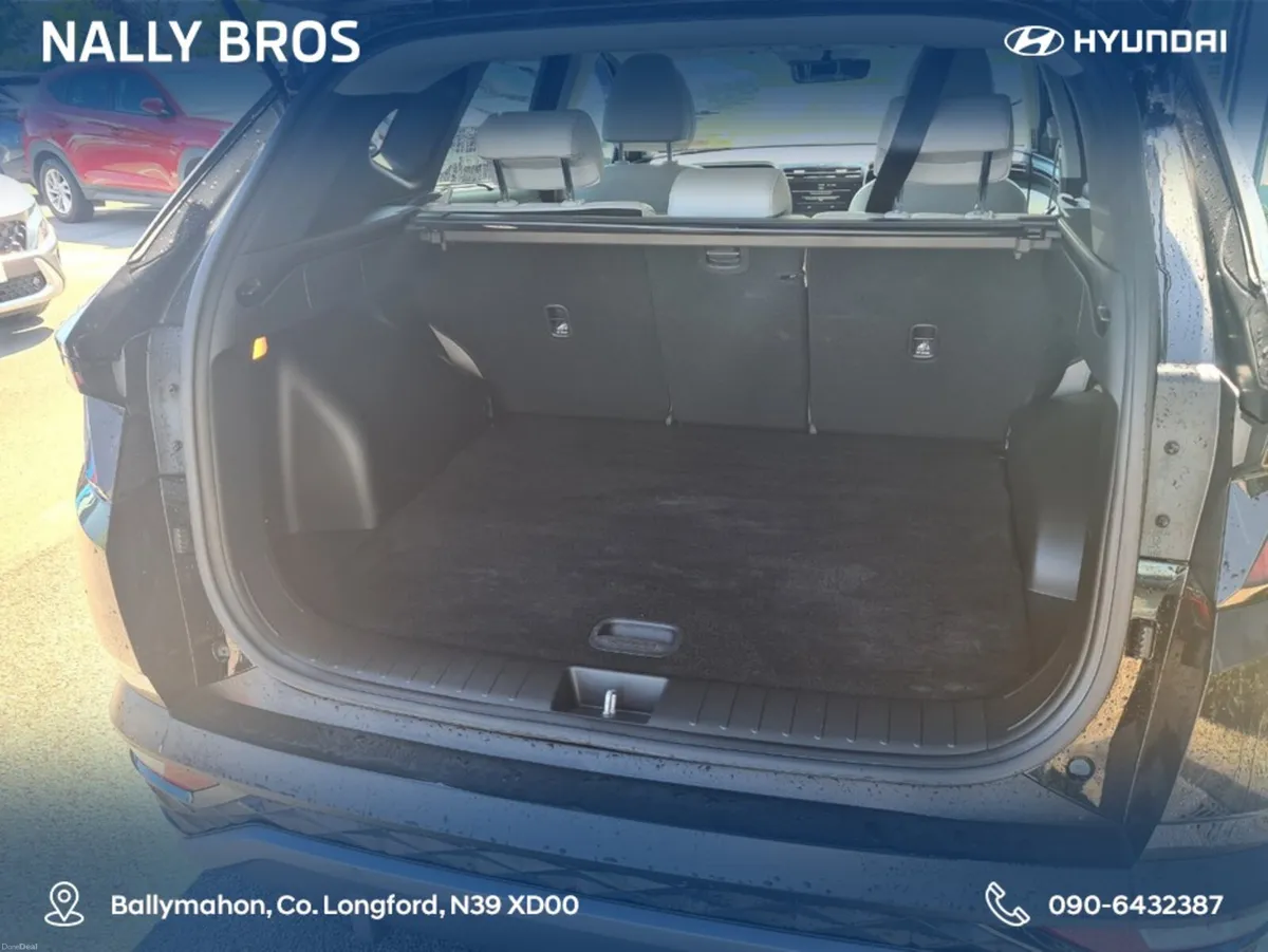 Hyundai Tucson IX35 EXECUTIVE PLUS 2TONE 5DR AUTO - Image 6
