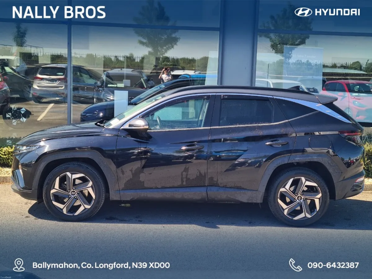 Hyundai Tucson IX35 EXECUTIVE PLUS 2TONE 5DR AUTO - Image 3