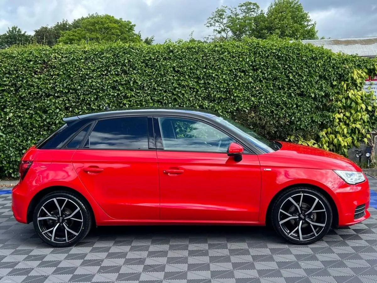 Audi A1 S-LINE PACK 1.0 TFSI AUTO // HEATED SEATS - Image 2