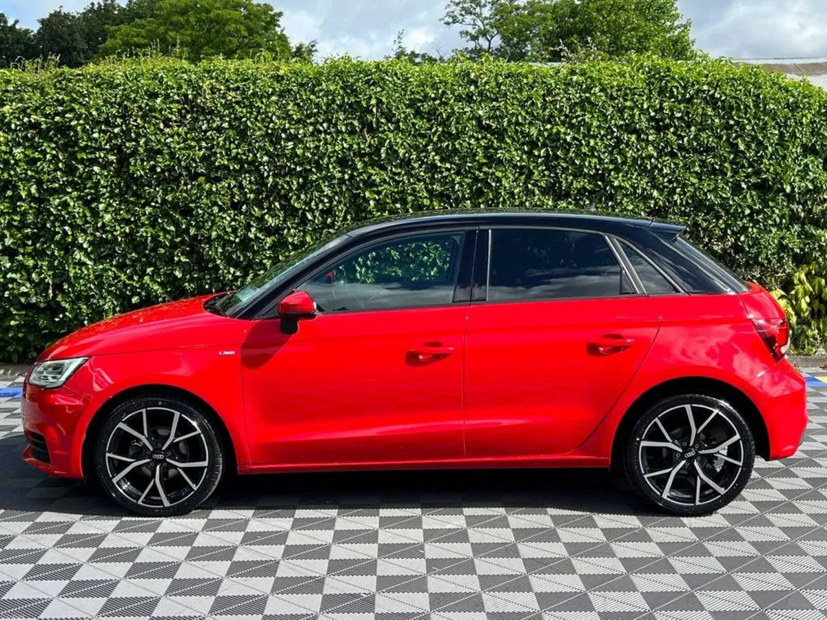 Audi A1 S-LINE PACK 1.0 TFSI AUTO // HEATED SEATS - Image 3