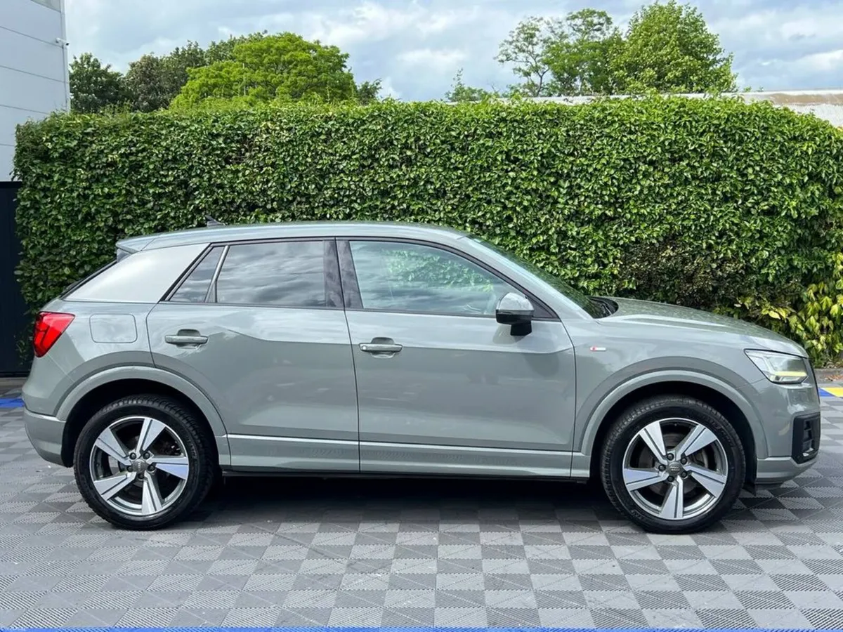 Audi Q2 SPORT S-LINE PACK 1.0 TFSI AUTO // SERVICE - Image 2