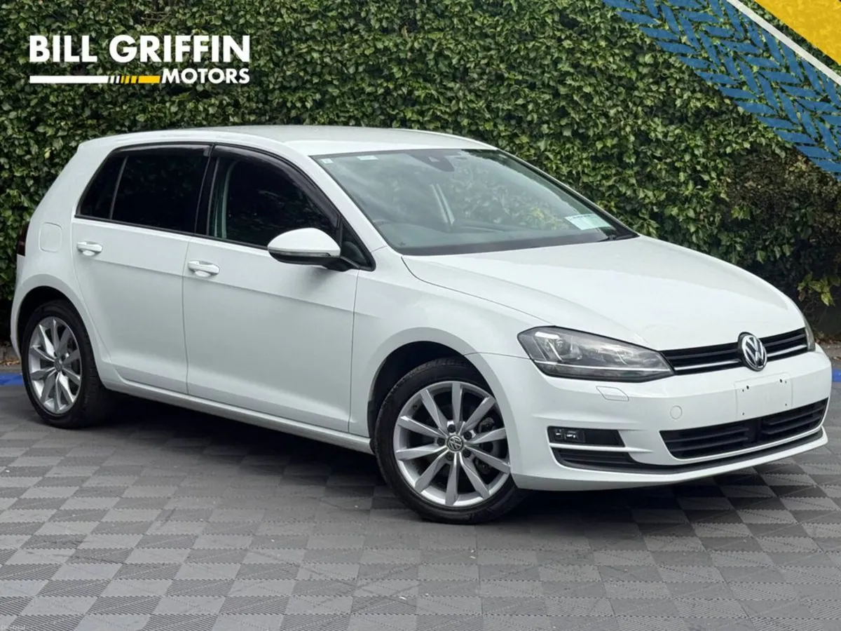 Volkswagen Golf COMFORTLINE 1.2 TSI AUTO // APPLE - Image 1