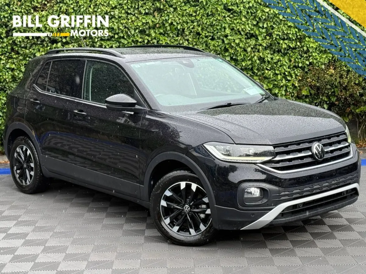 Volkswagen T-Cross STYLE 1.0 TSI AUTO // APPLE CAR - Image 1