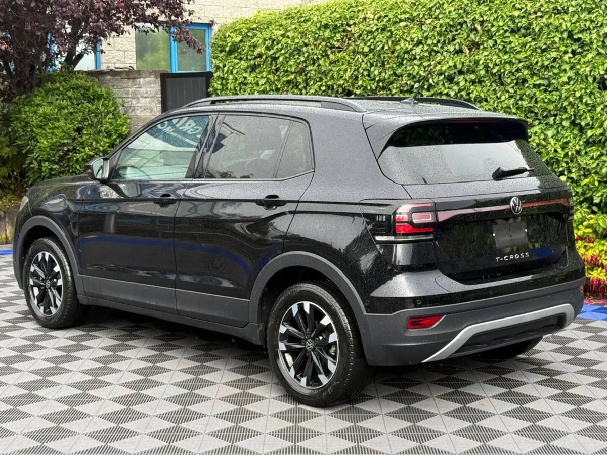 Volkswagen T-Cross STYLE 1.0 TSI AUTO // APPLE CAR - Image 4