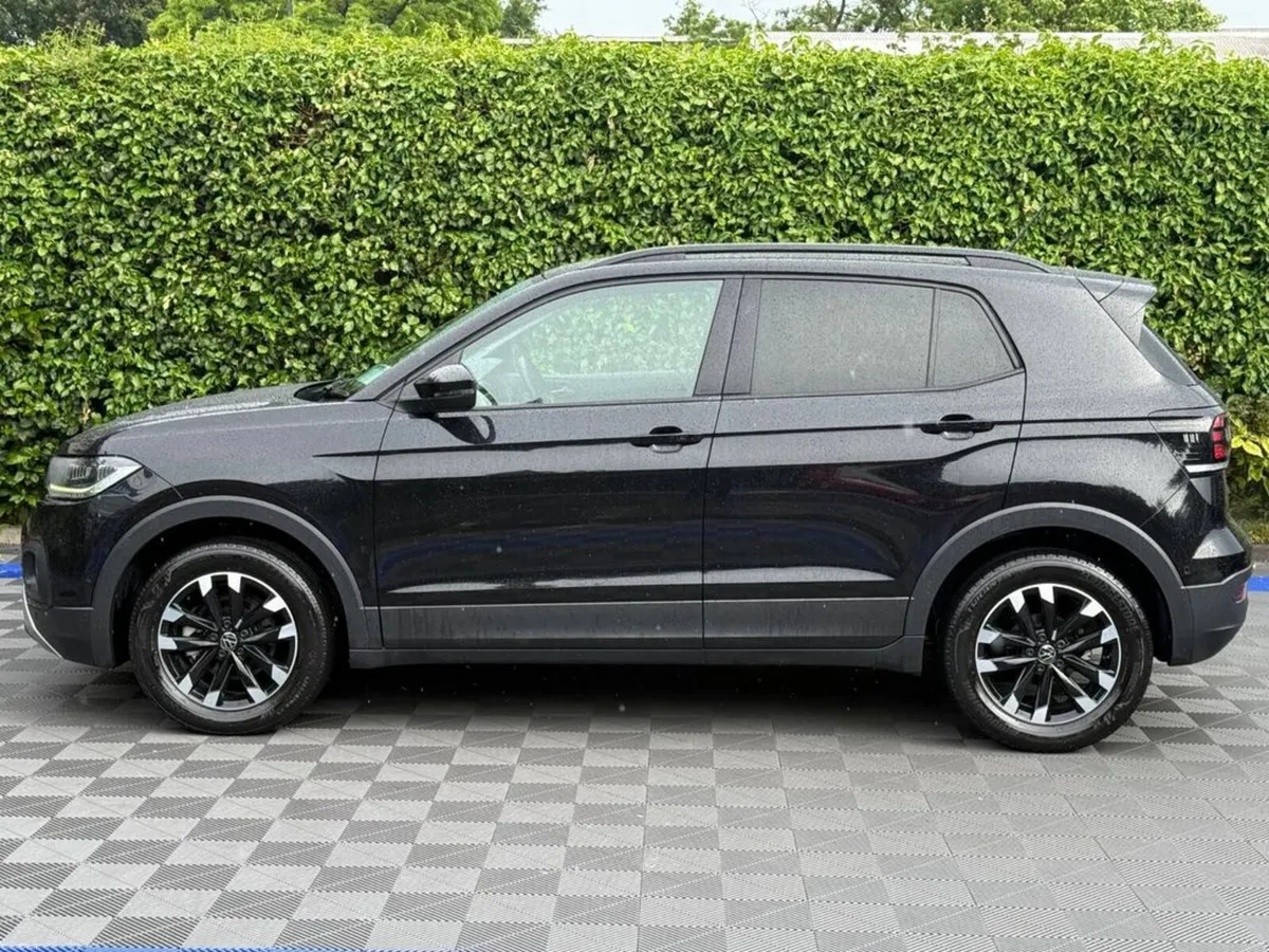 Volkswagen T-Cross STYLE 1.0 TSI AUTO // APPLE CAR - Image 3