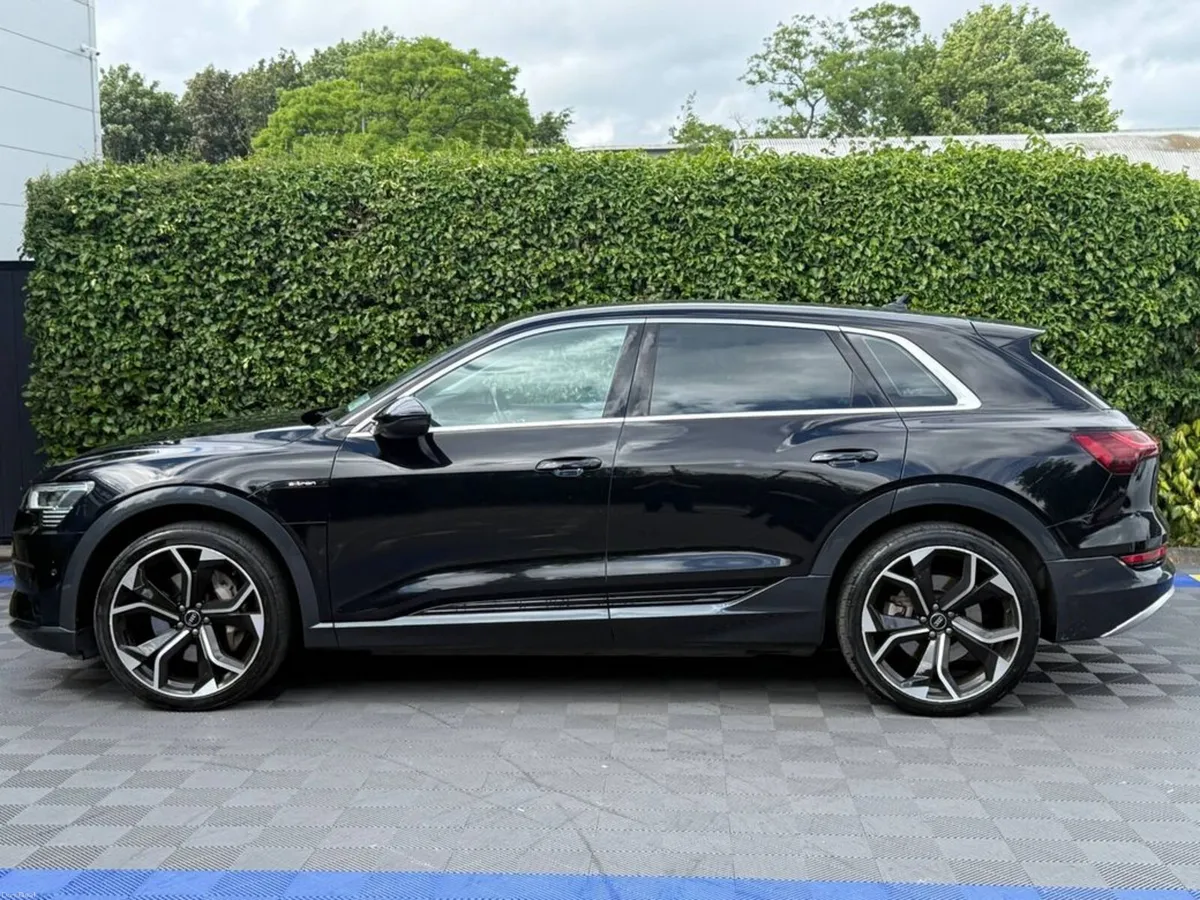 Audi e-tron 50 ADVANCE - Image 2