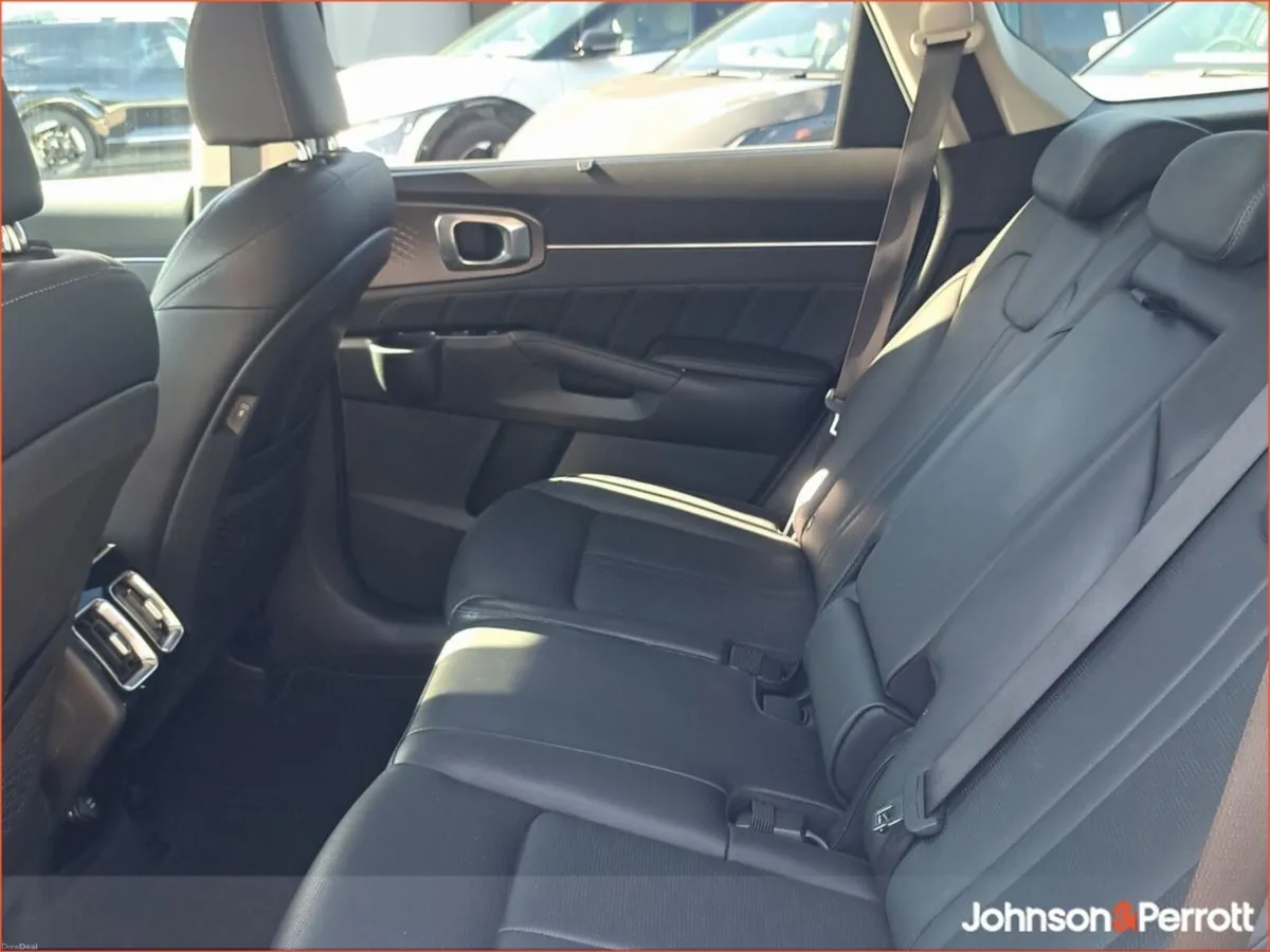 Kia Sorento 2.2 Sorento Diesel - Image 5