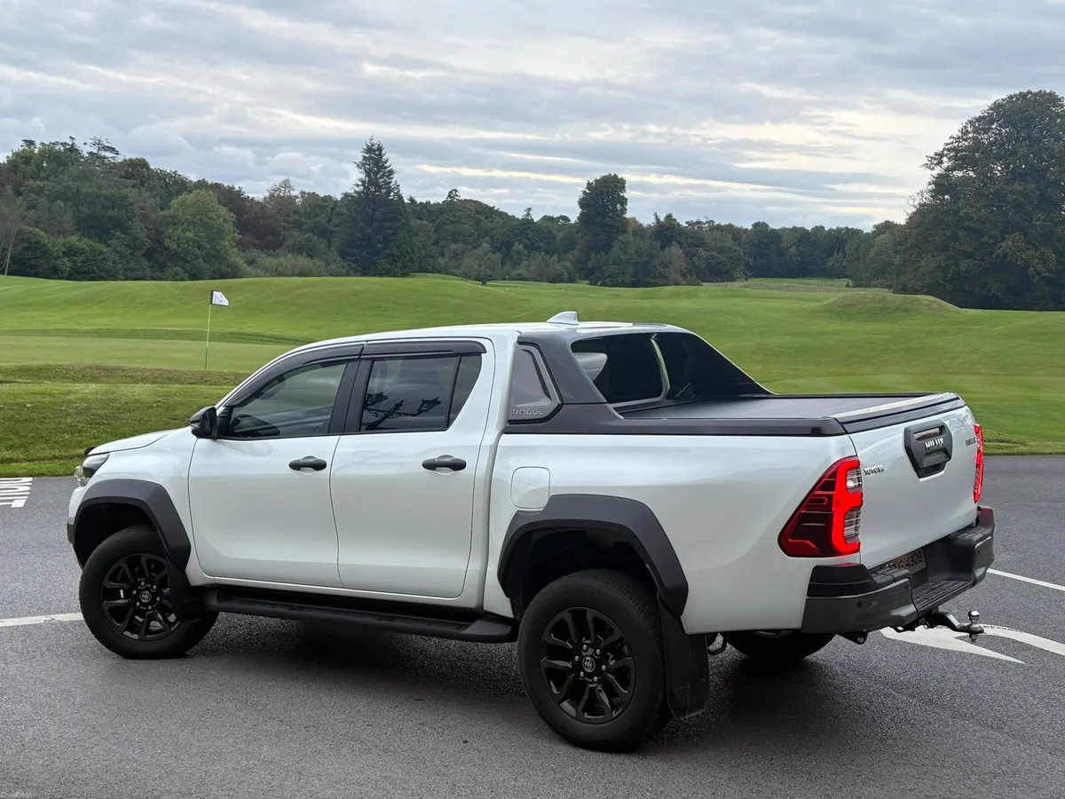 Toyota Hilux Rogue - Image 6