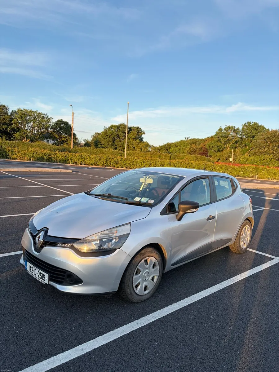 Renault Clio 4 - Image 1
