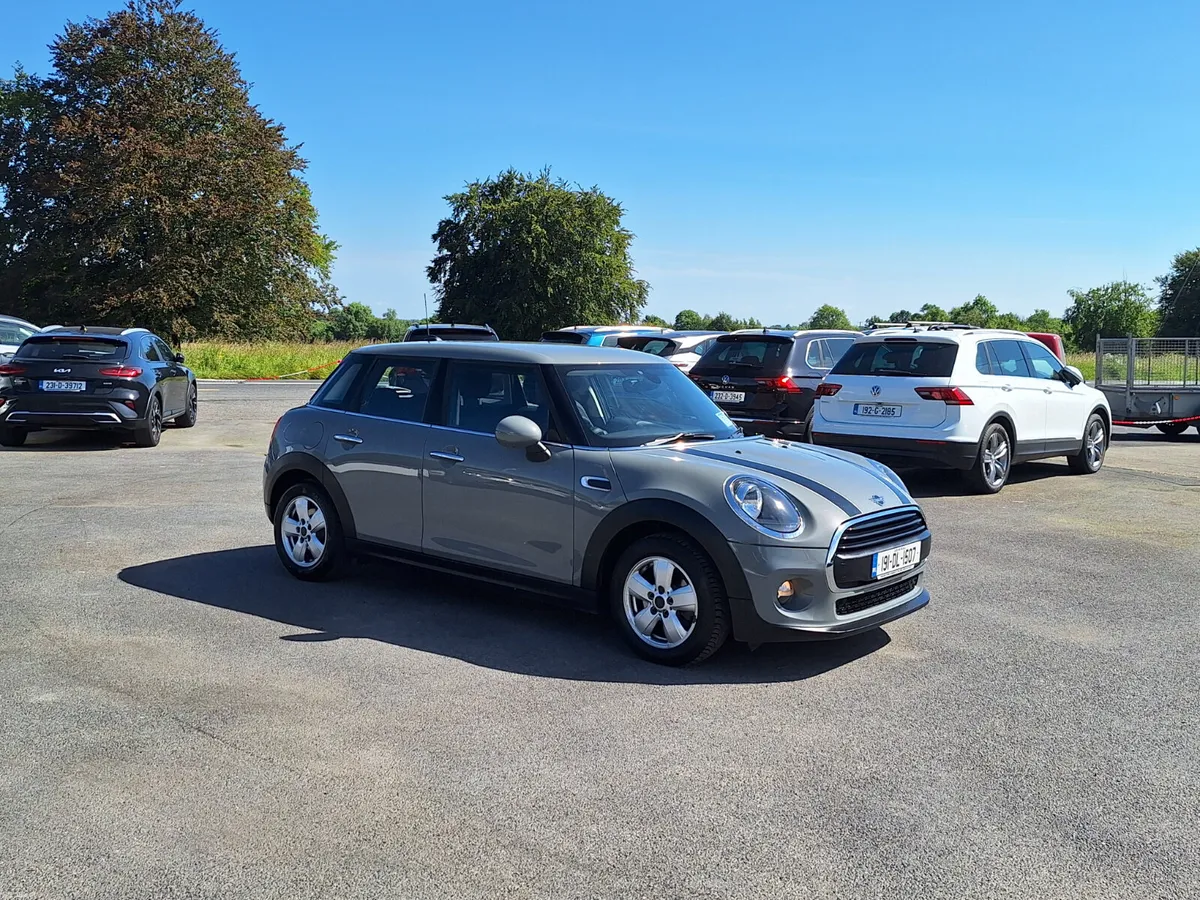 Mini One 1.5 Petrol *High Spec/Heated Seats/Extras - Image 1