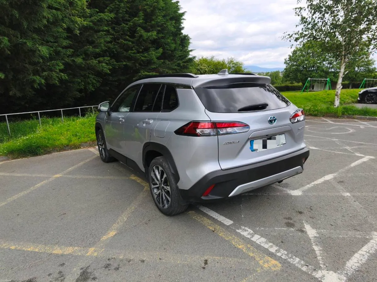 Toyota Corolla Cross 1.8 Hybrid Sol, 2023 - Image 5
