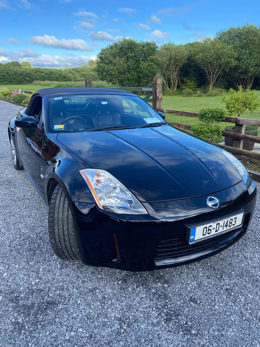 Nissan 350Z Roadster - Image 1