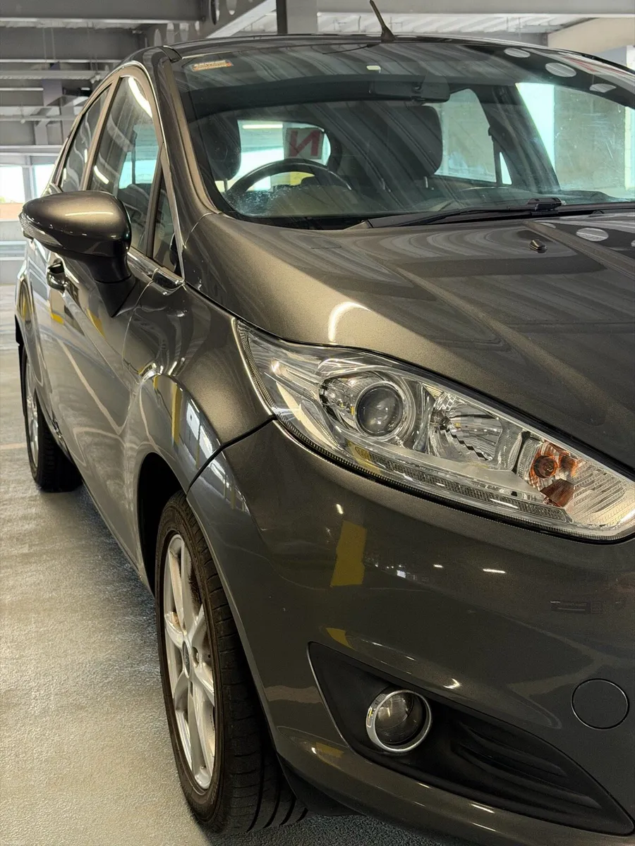Ford Fiesta Titanium 1.5 TDCi Diesel - Image 3