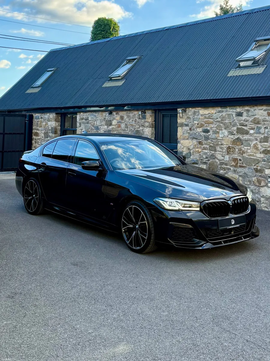 2021 BMW 5 SERIES 20D AUTO M SPORT M PERFORMANCE - Image 1