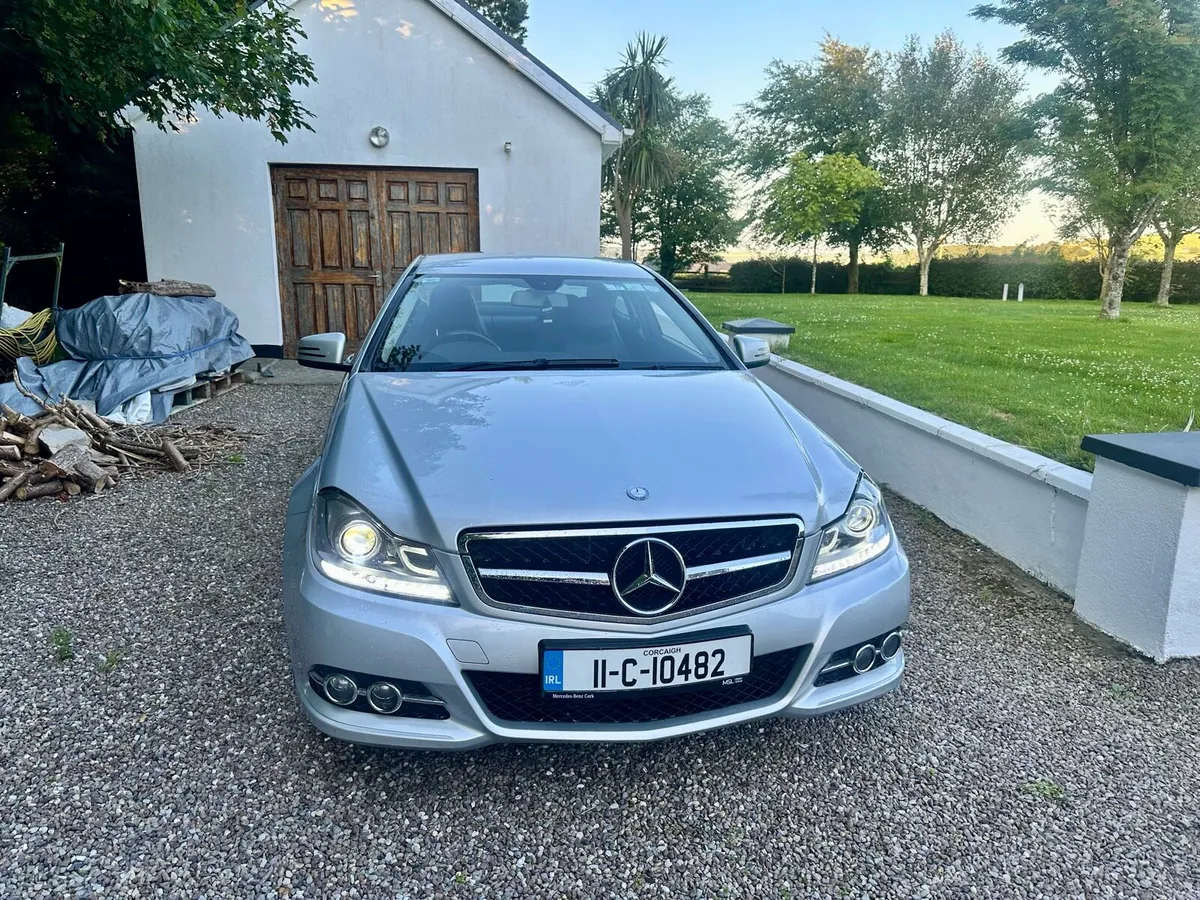 Mercedes C220d Coupe - Image 4