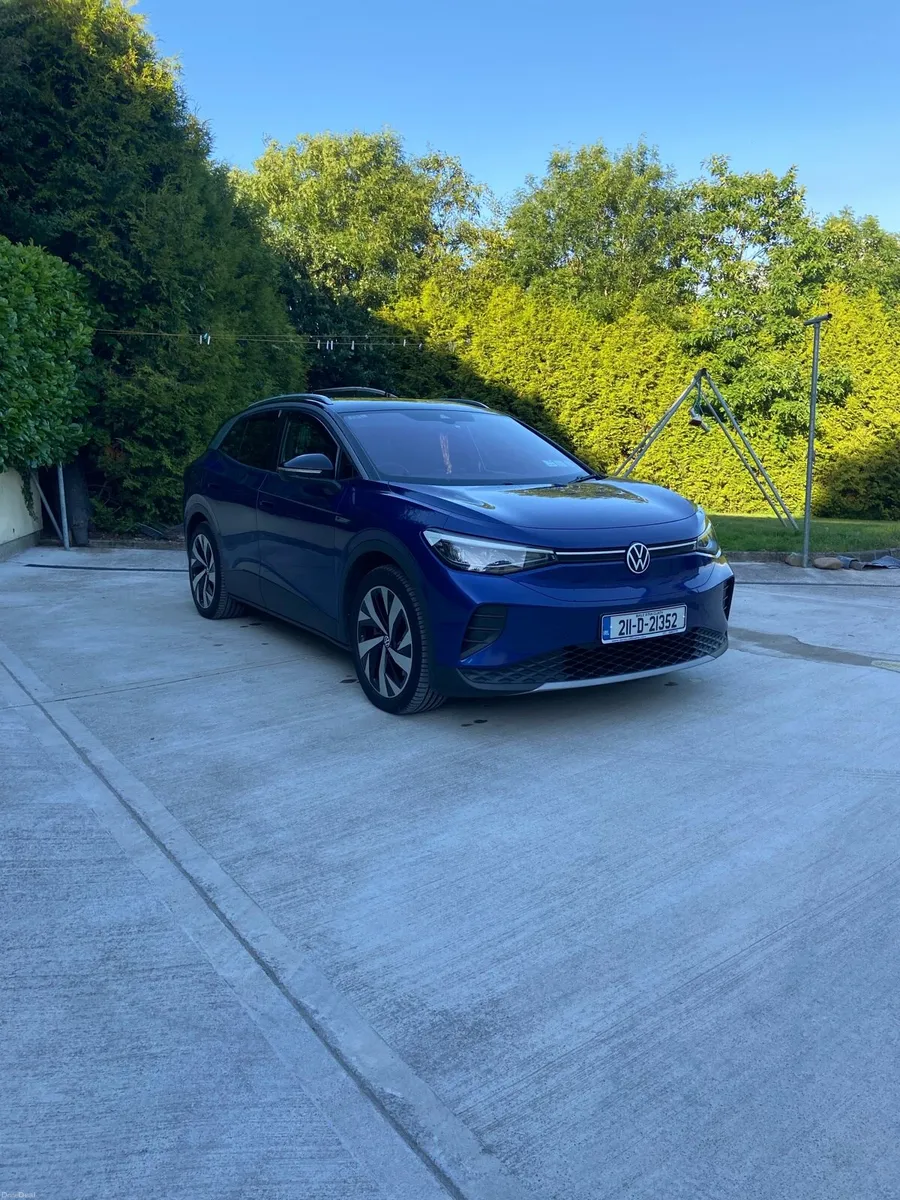 Car - Image 1