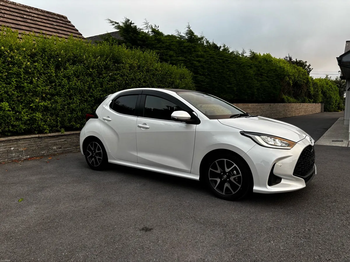 TOYOTA YARIS  1.5 MANUAL ( NOT GR ) - Image 2