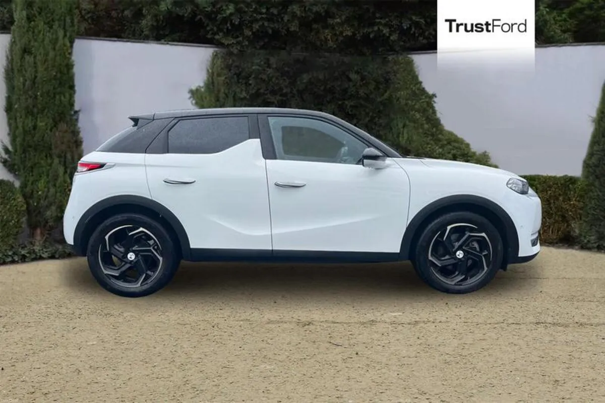 DS Automobiles DS 3 Crossback Ultra Prestige - Image 3