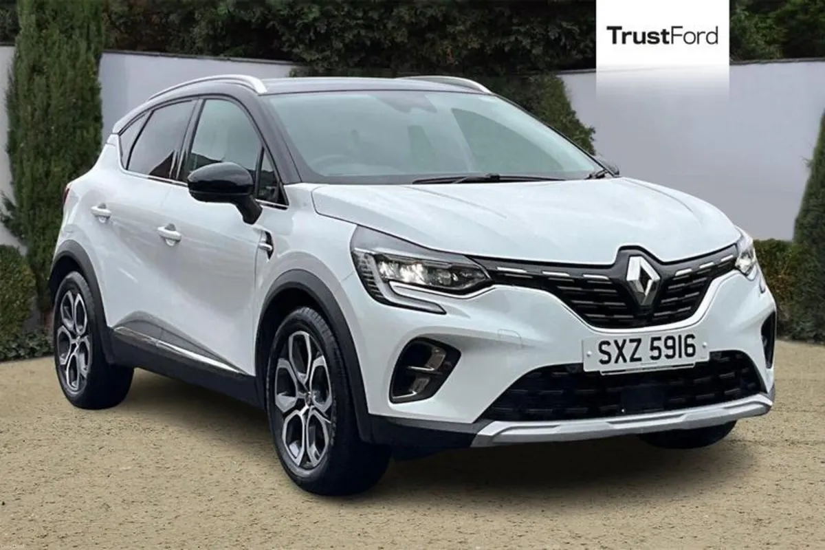 Renault Captur Techno - Image 1