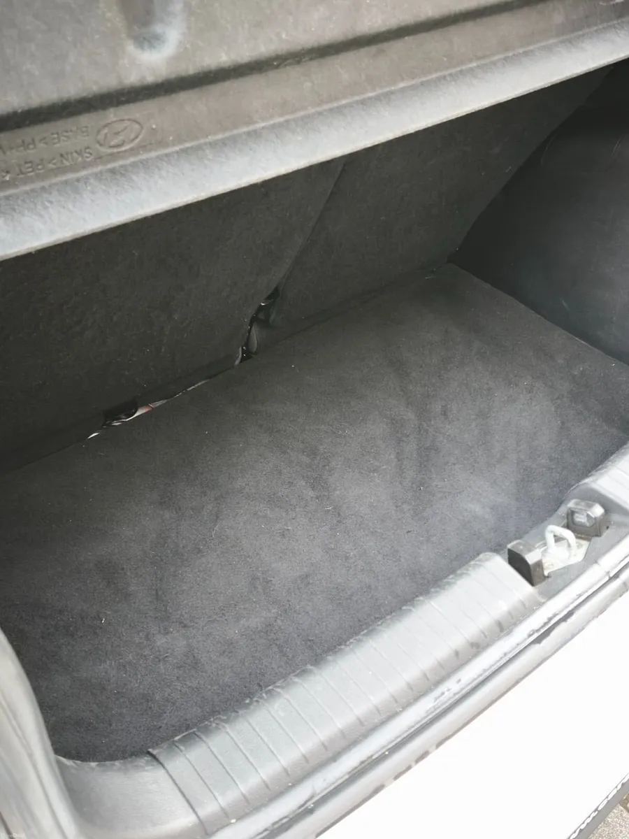 Hyundai i10 2021 - Image 2