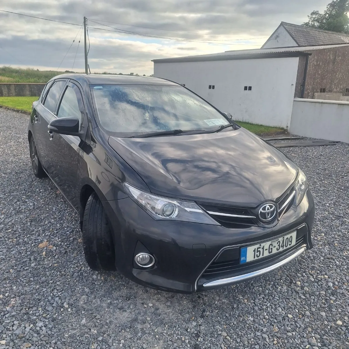 Toyota Auris 2015 - Image 1