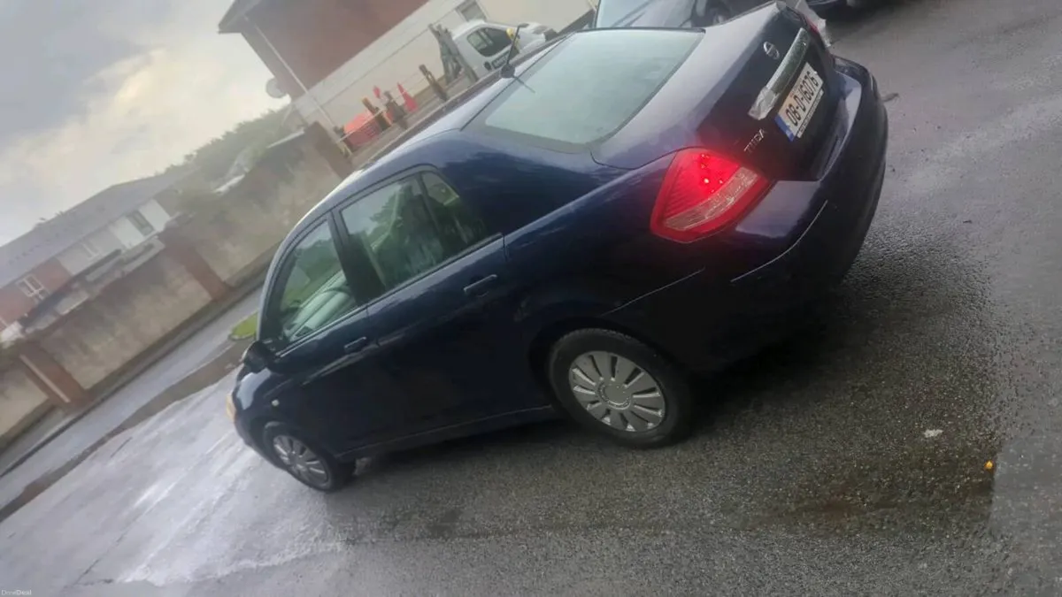Car - Image 2