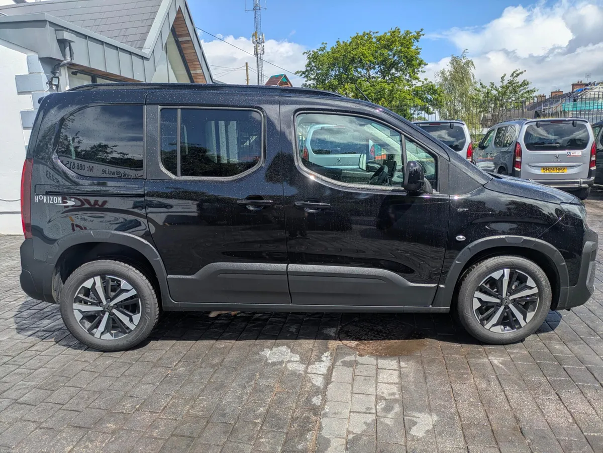 Wheelchair Accessible Vehicle - Peugeot Rifter GT - Image 5