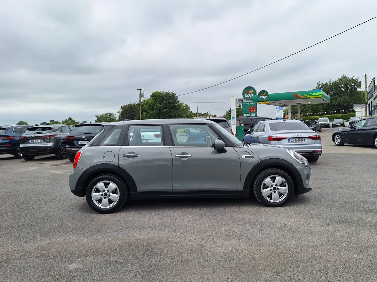 Mini One 1.5 Petrol *High Spec/Heated Seats/Extras - Image 2