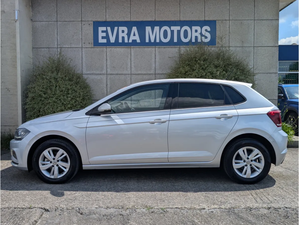 Volkswagen Polo COMFORTLINE AUTOMATIC 1.0 PETROL / - Image 4
