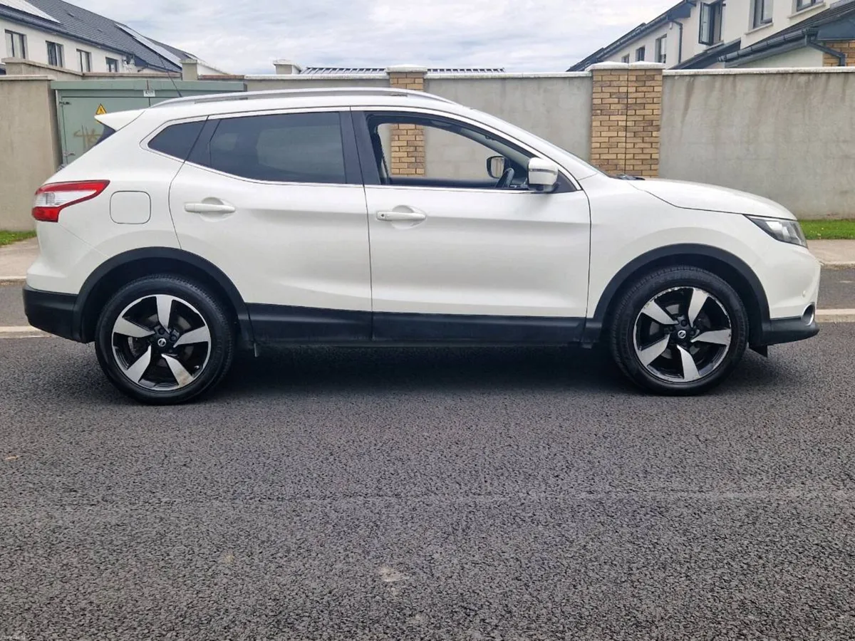 Nissan Qashqai N-CONNECTA 360° - Image 2