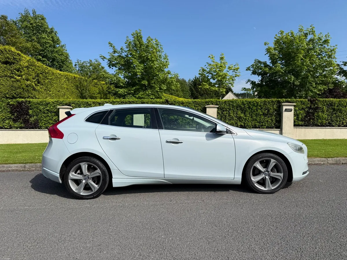 2013 Volvo V40 Automatic 1.6 Petrol High spec. - Image 2