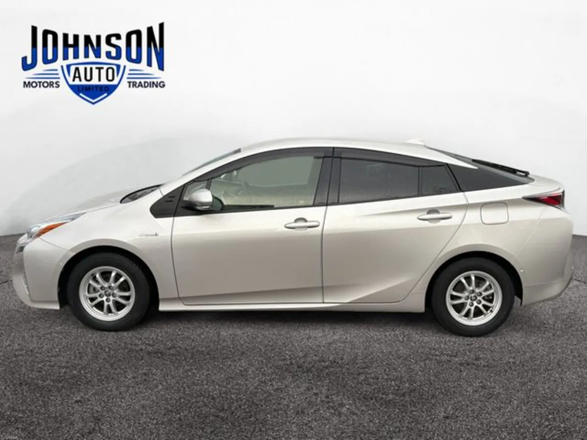 Toyota Prius 1.8 Petrol Auto - Image 2