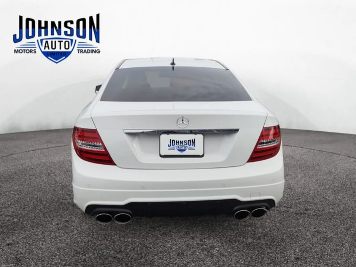Mercedes-Benz C-Class C180 Coupe with 1.8 turbo, r - Image 4