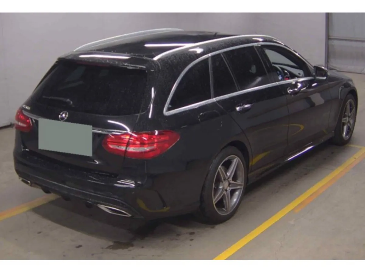 Mercedes-Benz C-Class 2.0 Estate Petrol Auto Leath - Image 4