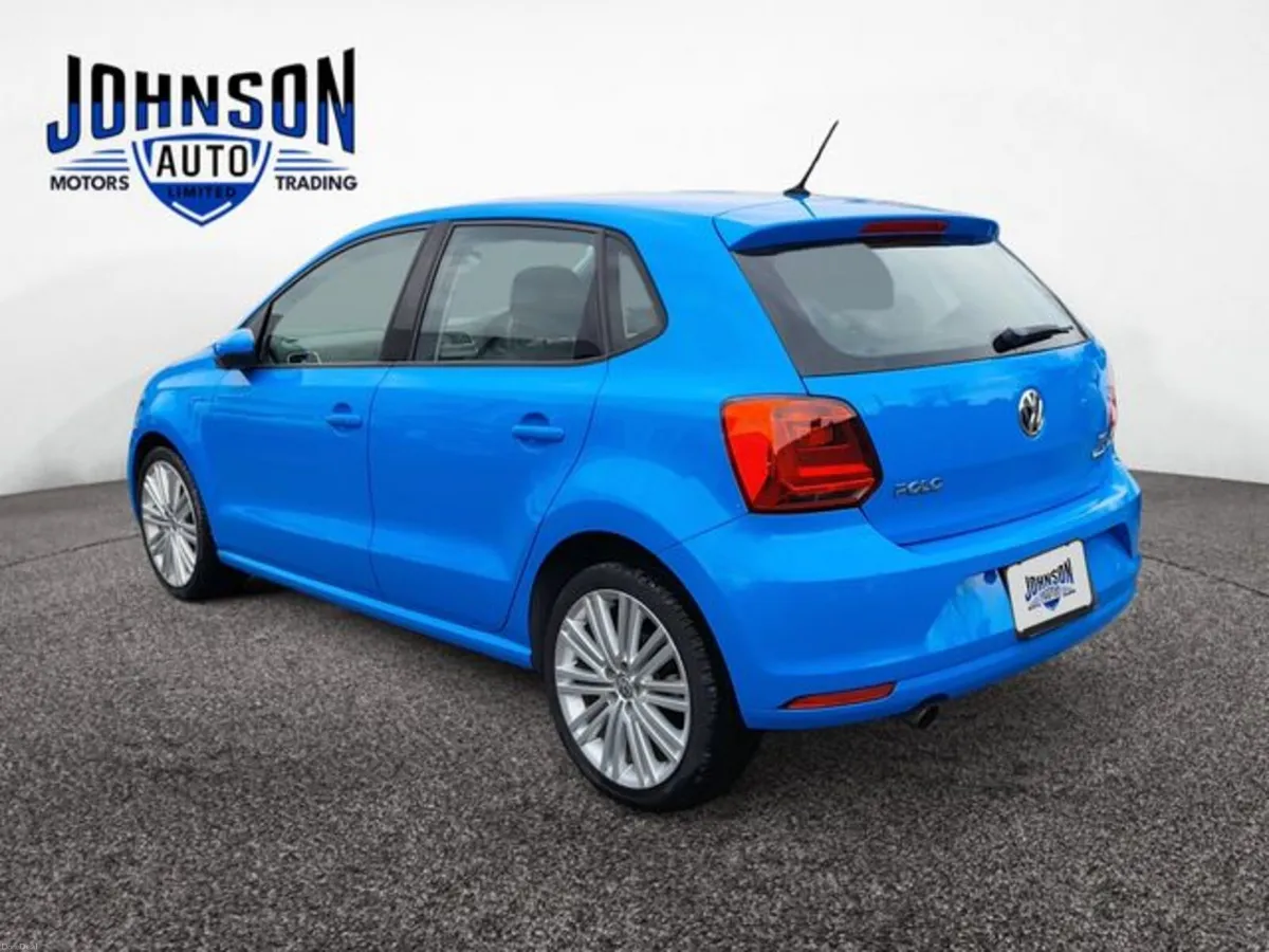 Volkswagen Polo VW Polo TSI 5-door DSG with effici - Image 3