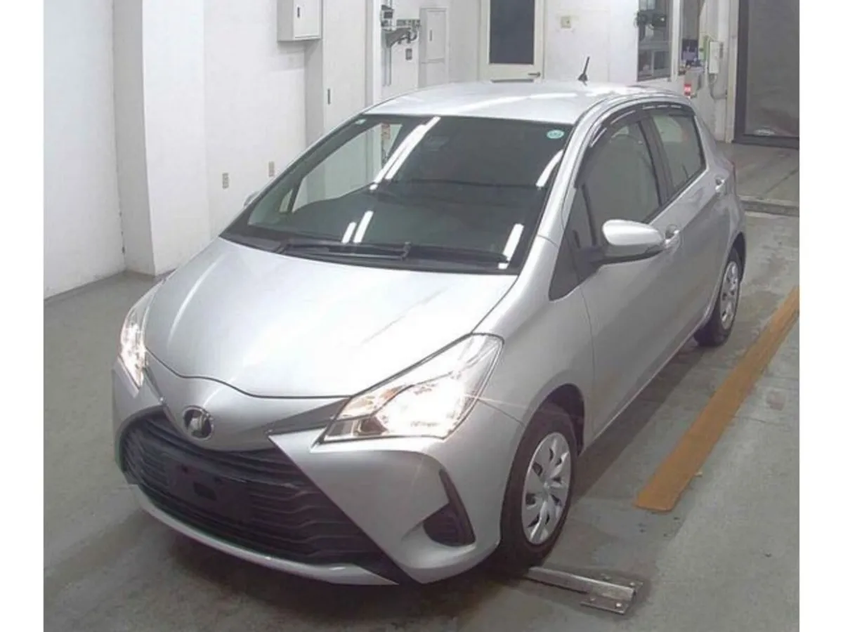 Toyota Vitz 1.0 Petrol Auto - Image 1