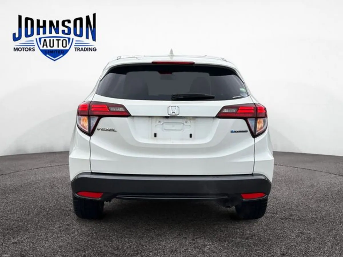 Honda Vezel Honda Vezel Hybrid JDM crossover SUV w - Image 4