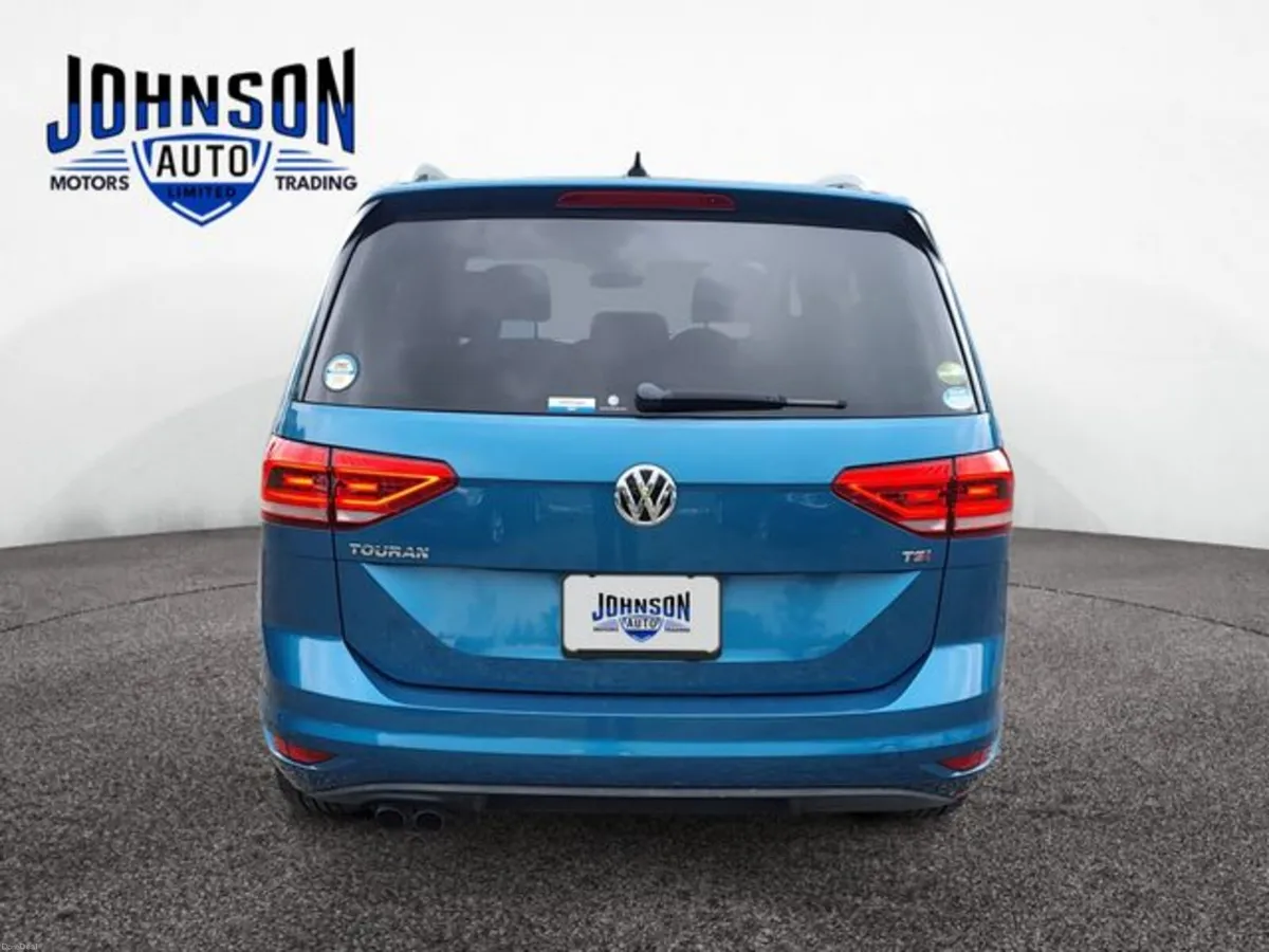 Volkswagen Touran 1.4 Petrol Auto - Image 4