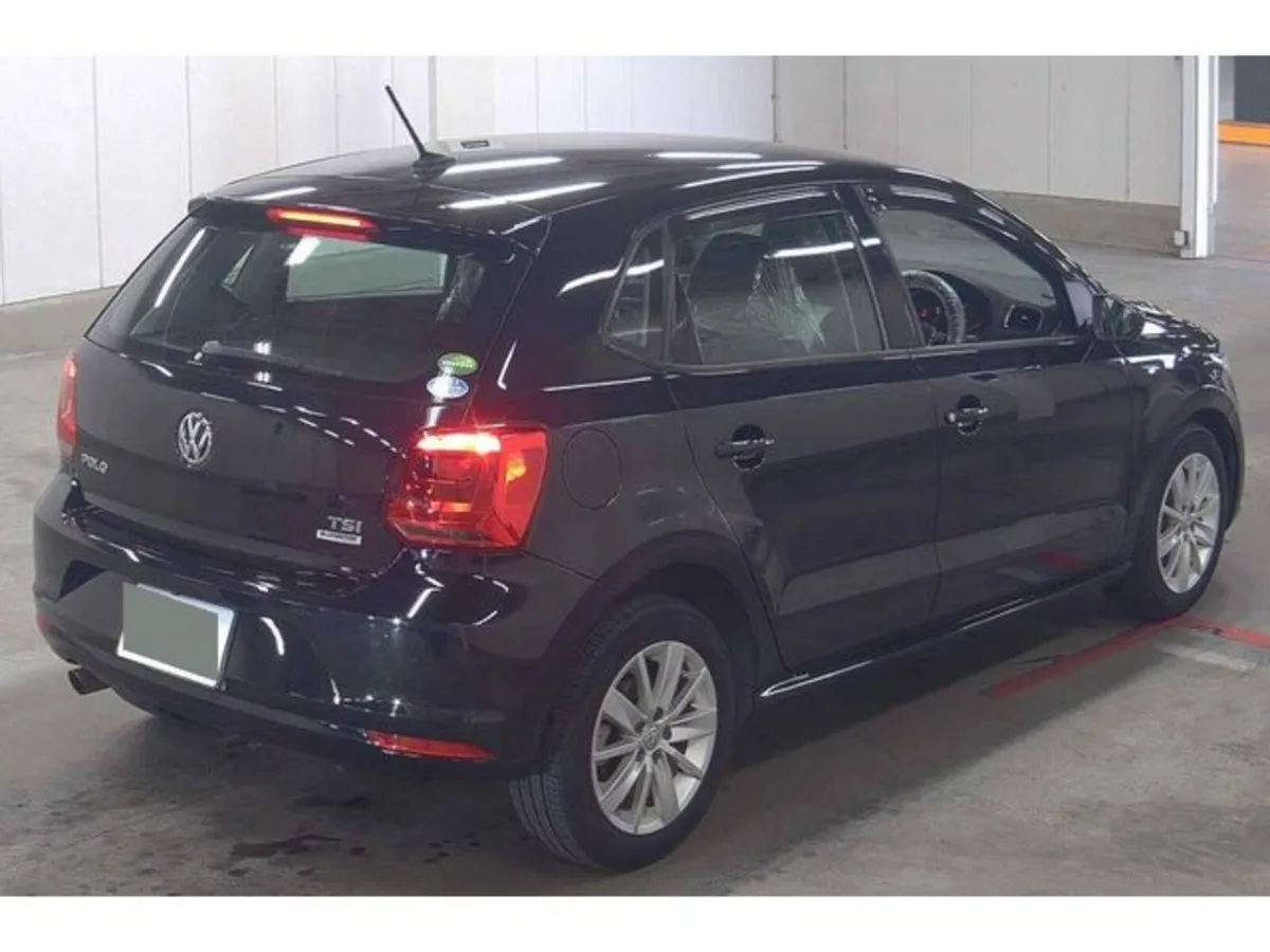 Volkswagen Polo Polo 40th Edition 1.2 Petrol 4.5 J - Image 4