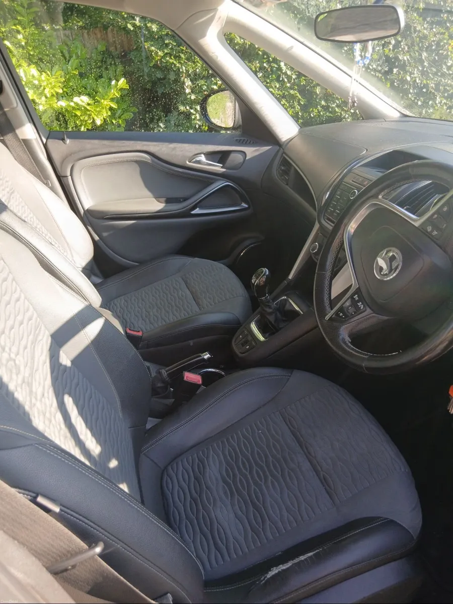 Vauxhall Zafira 2012 - Image 5