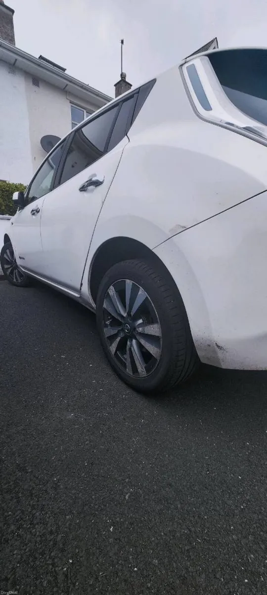 Nissan Leaf - Image 3