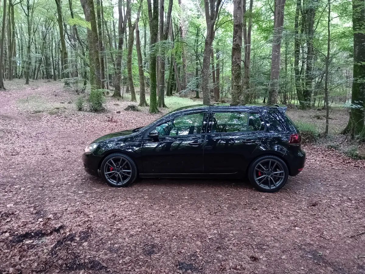 2010 VW GOLF 1.6 TDI  MANUAL. 5 DOOR H/B - Image 4