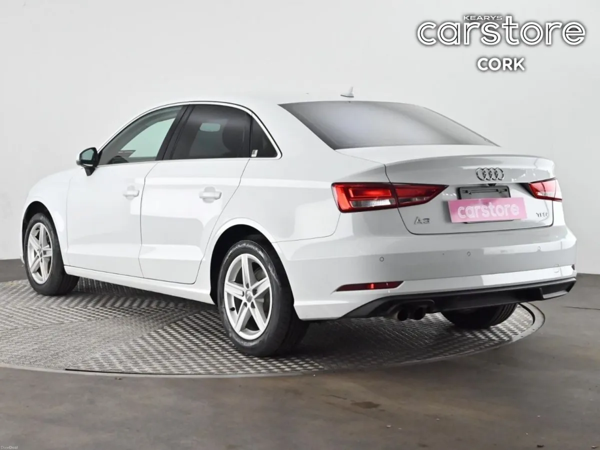 Audi A3 1.4 TFSI S-TRONIC Saloon - Image 3