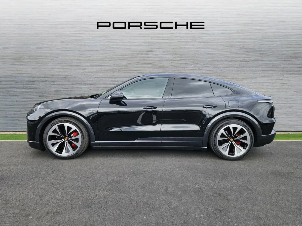 Porsche Cayenne S Coupe Electric - Image 4