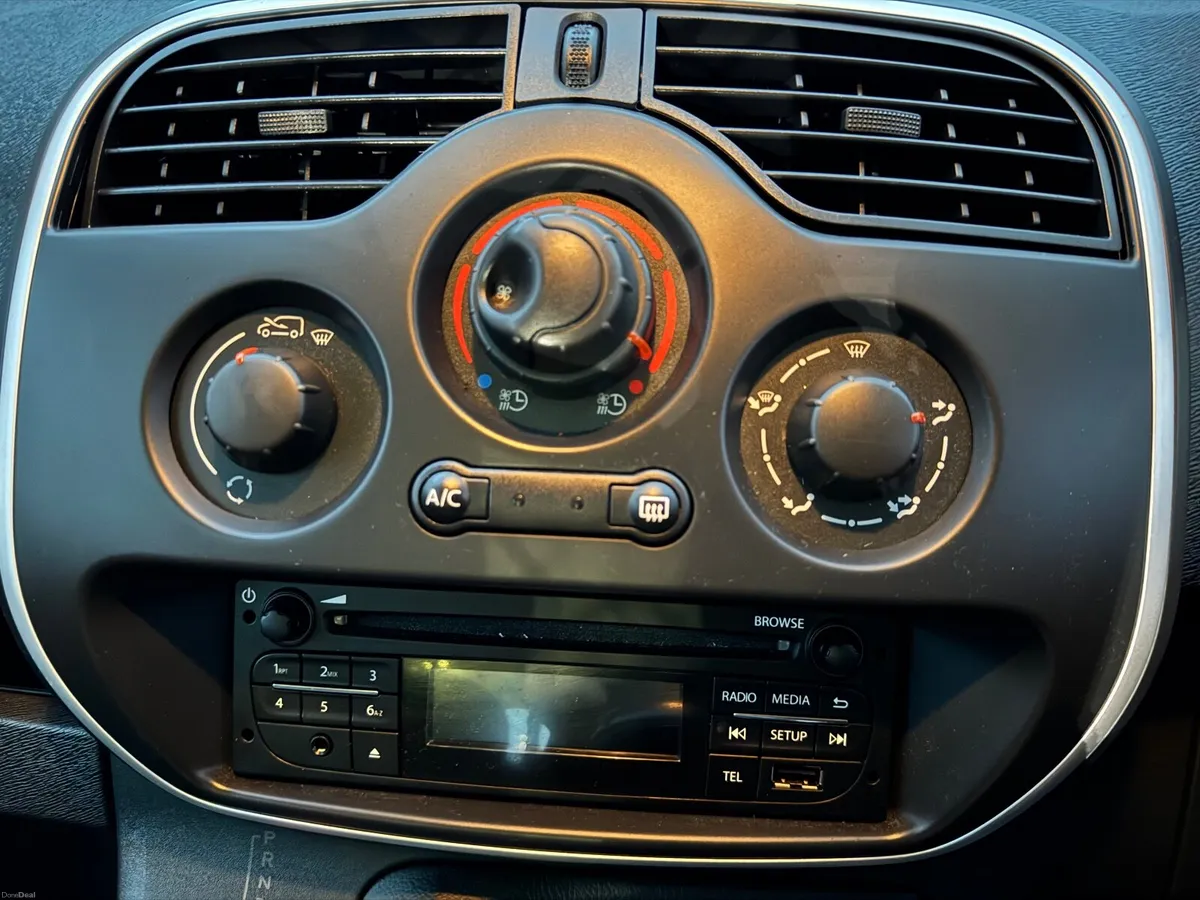Renault Kangoo 2020 maxi EV - Image 6
