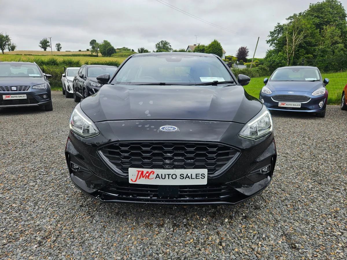Ford Focus 2018 - Image 3