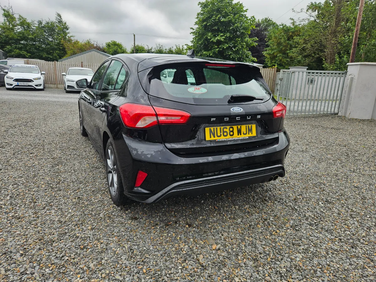 Ford Focus 2018 - Image 6