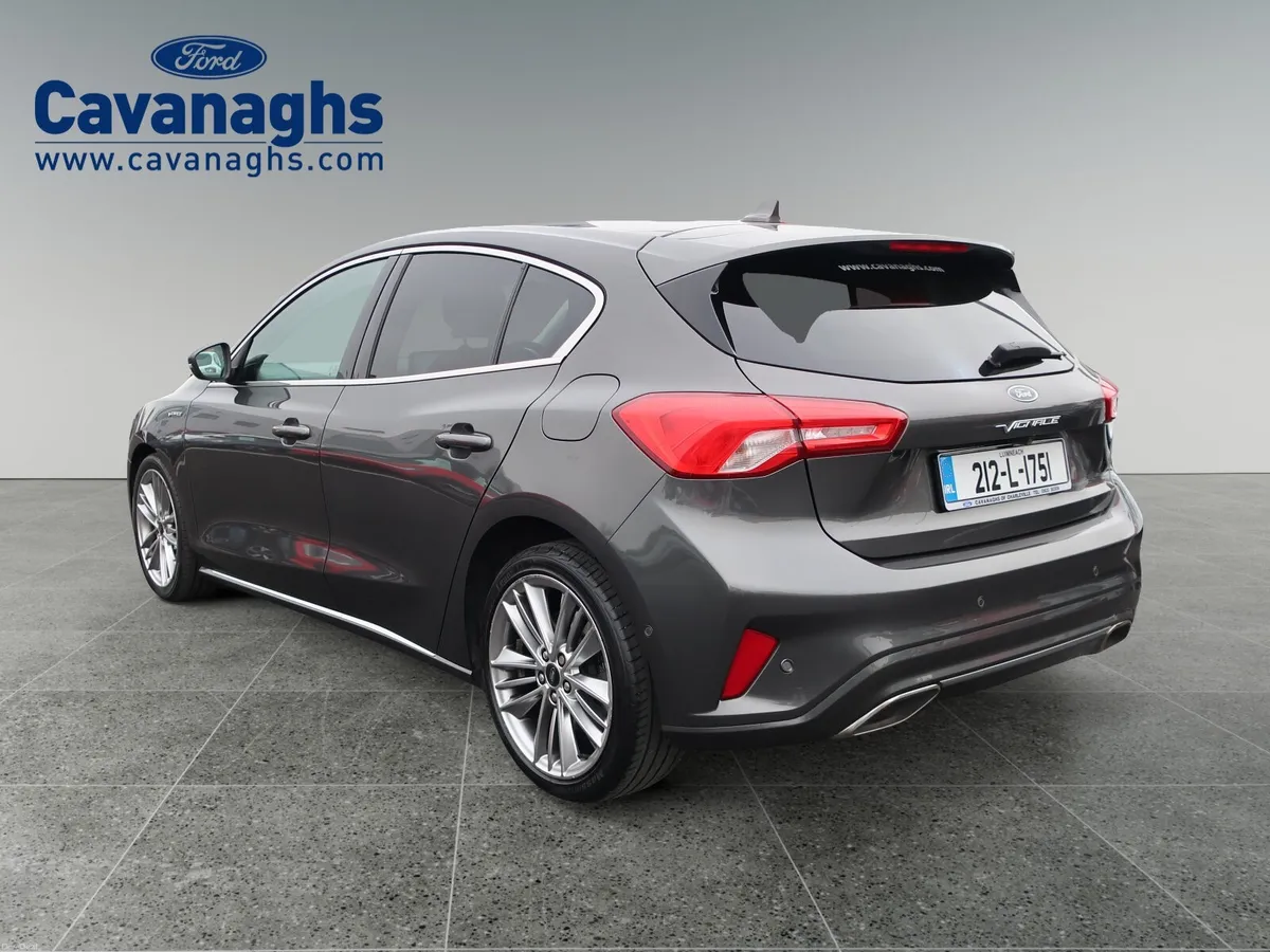 2021 Ford Focus Vignale Edition 1.5td120 M6 4dr - Image 3