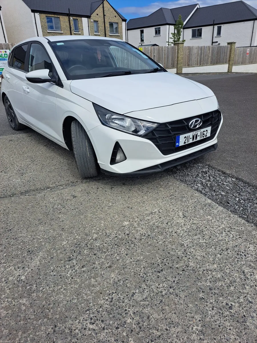 Hyundai i20 - Image 1