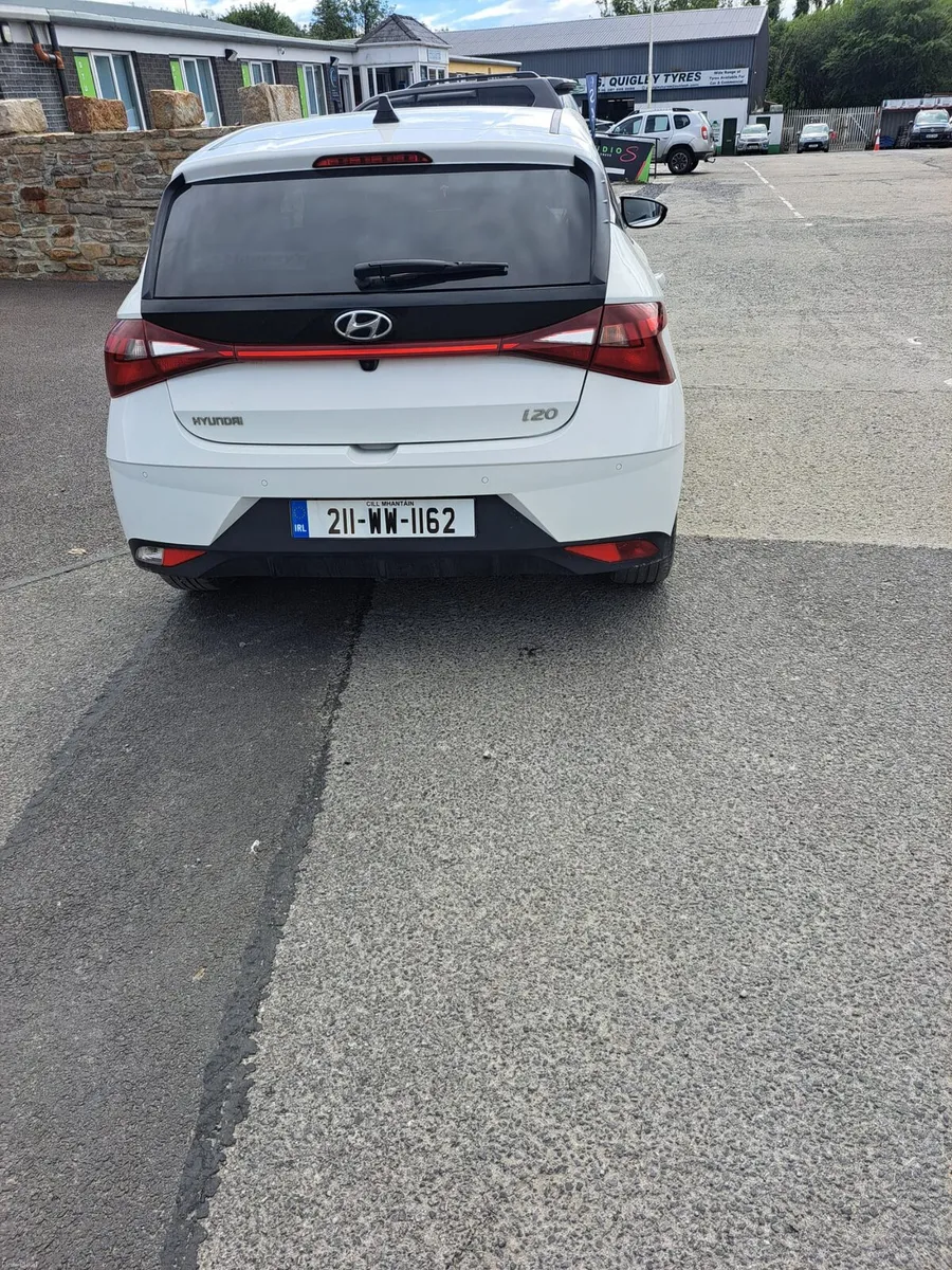 Hyundai i20 - Image 3